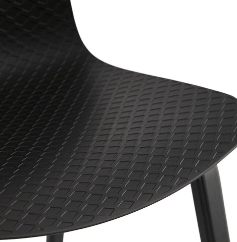 Design stoel 'PACIFIK' zwart met zwarte houten poten Design stoel 'PACIFIK' zwart met zwarte houten poten