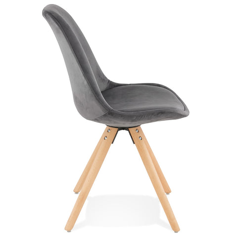 Vintage stoel 'RICKY' in grijs fluweel met poten in naturel hout Vintage stoel 'RICKY' in grijs fluweel met poten in naturel hout