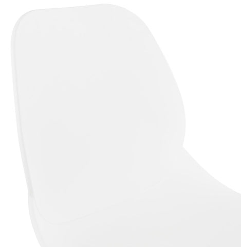 Witte design stoel 'TUCANA' met zwarte metalen poten Witte design stoel 'TUCANA' met zwarte metalen poten