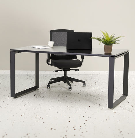 Design corner desk 'BAKUS' with walnut finish and black metal - 160 cm