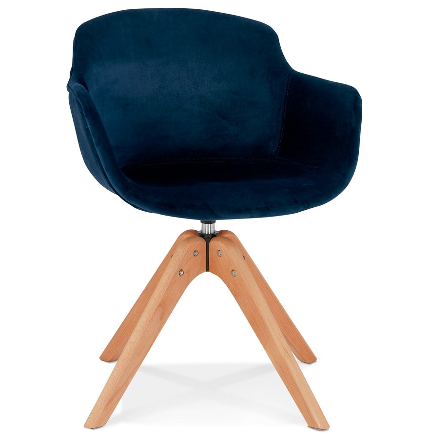 Fauteuil 'BERNI' in blauw fluweel met naturel houten poten