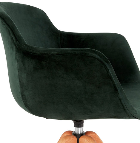 Fauteuil 'BERNI' in groen fluweel met poten in natuurlijk hout