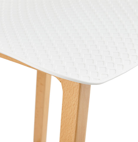 Witte halfhoge kruk 'MAKI MINI' in Scandinavische stijl